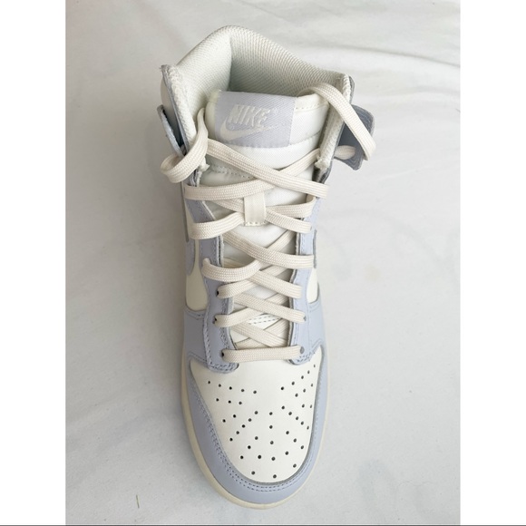 Nike Dunk High ‘football grey’ jordans - Picture 2 of 3